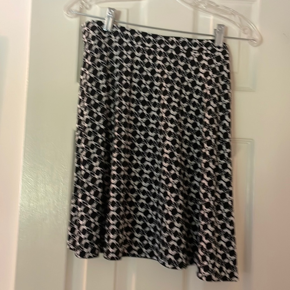 Reversible skirt